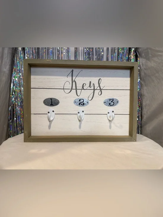 Hobby Lobby White and Brown 'Keys' Wall Hook Rack