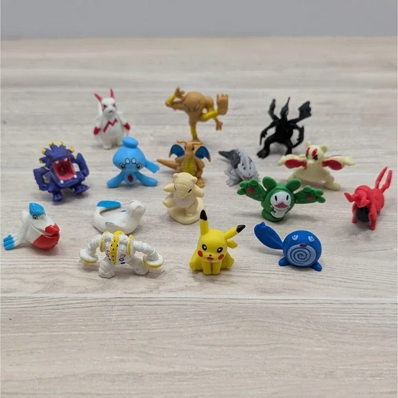 Pokemon Lot Of 16 Assorted 1-Inch Mini Figures Collectible Pikachu Made In China