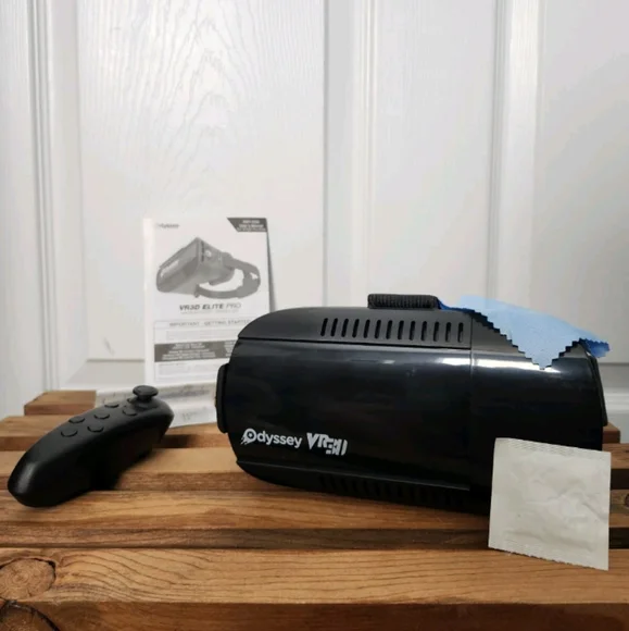 Odyssey VR 3D Pro Elite Virtual Reality Headset with Retractable Earbuds
