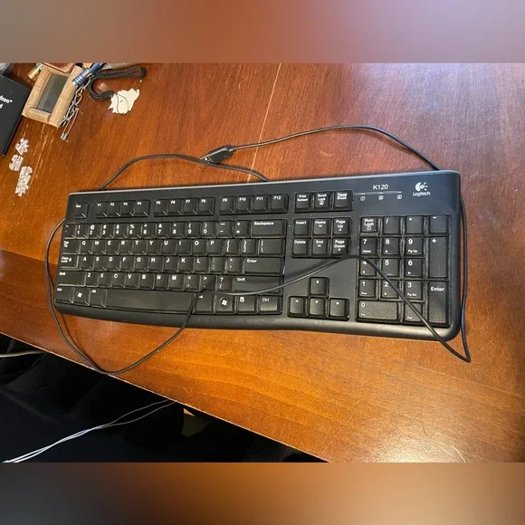 Logitech plug in keyboard for PC