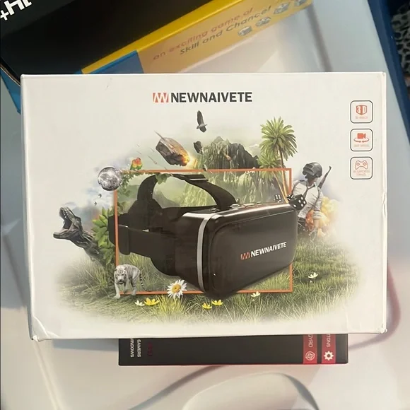 Black VR Headset NewNaivete