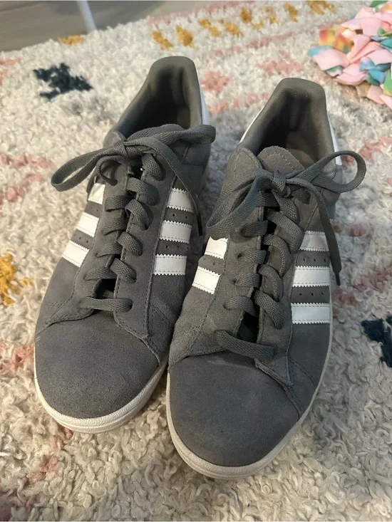 Adidas Gray Suede Campus Sneakers Men’s Size 9