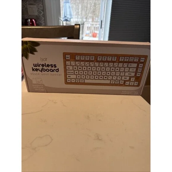 iJoy Wireless Wooden Keyboard 198926005886
