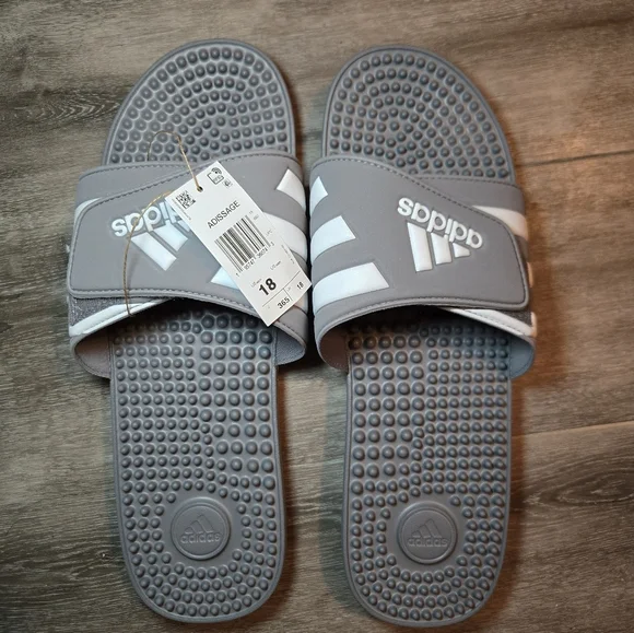 NEW Adidas Slides Gray White Size 18 US Men‎ New In Box