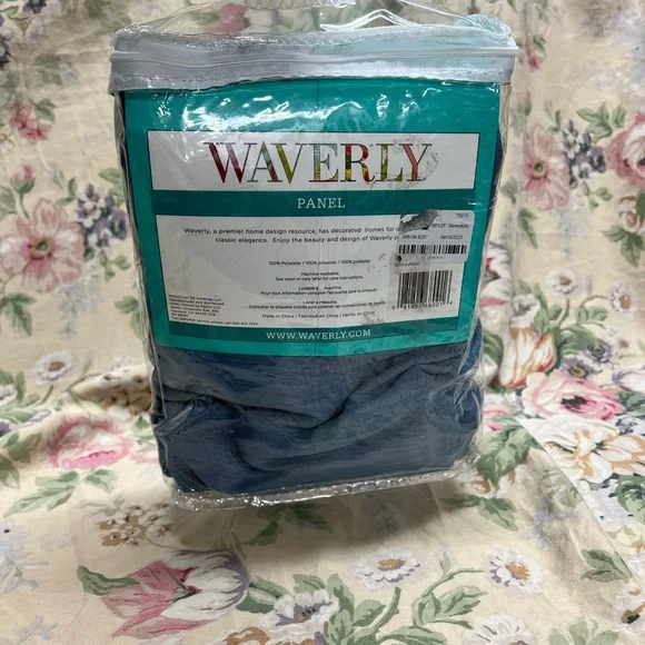 Curtain panel 95”