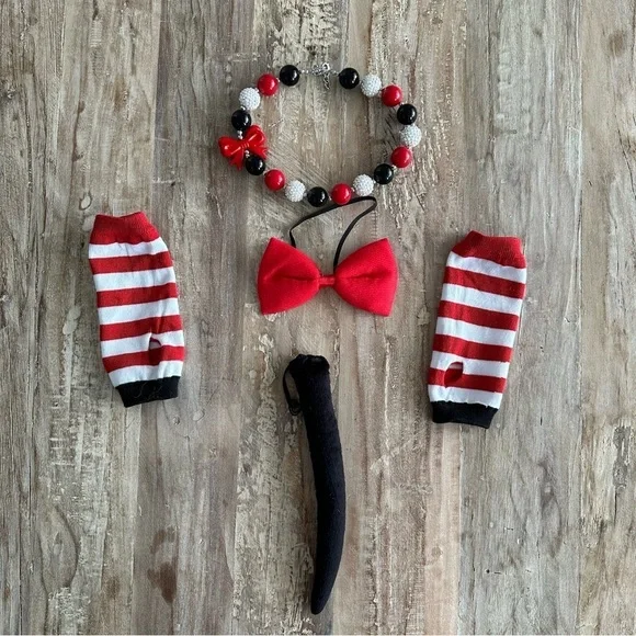 Costume Accessories 4 Piece For Any Costume EUC