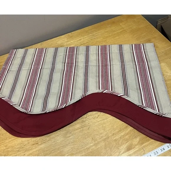 Vtg JCPenney Scalloped‎ Red Beige Striped Valance 82x19