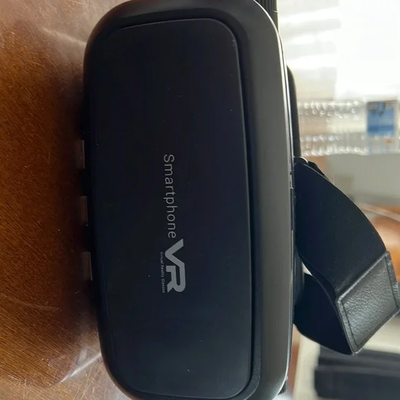 Smartphone virtual reality glasses