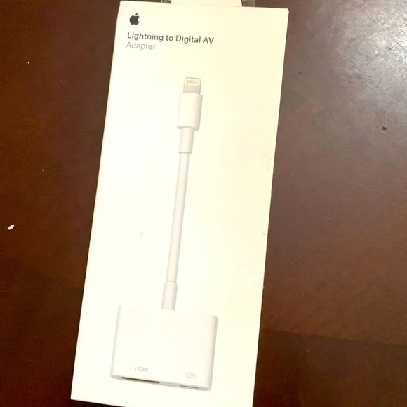 Lighting to Digital AV Adapter