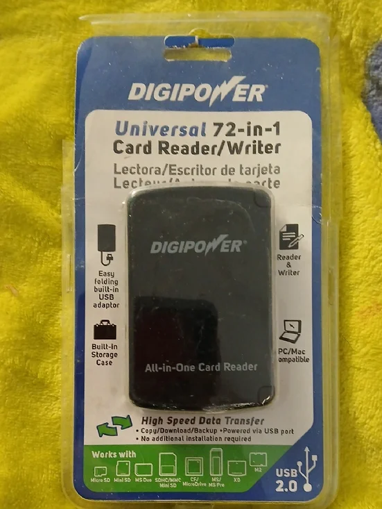 Black 72-in-1 Universal Card Reader/Writer