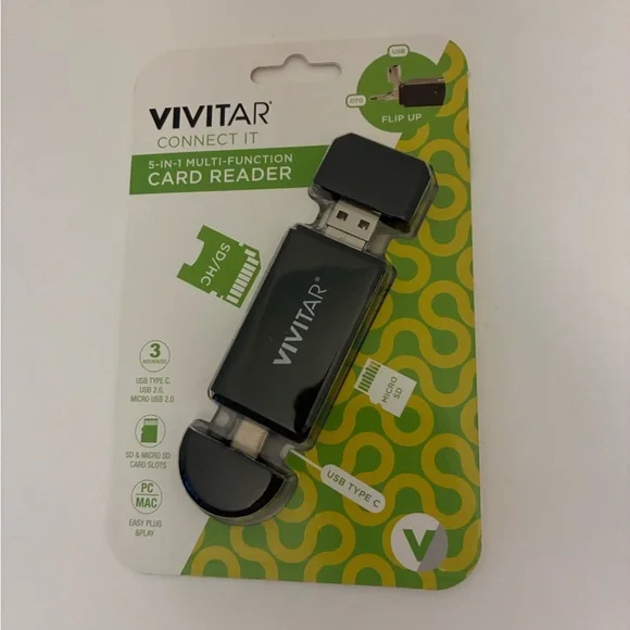 Vivitar Desktop 5-in-1 USB Card Reader Plug and Play SD USB-C