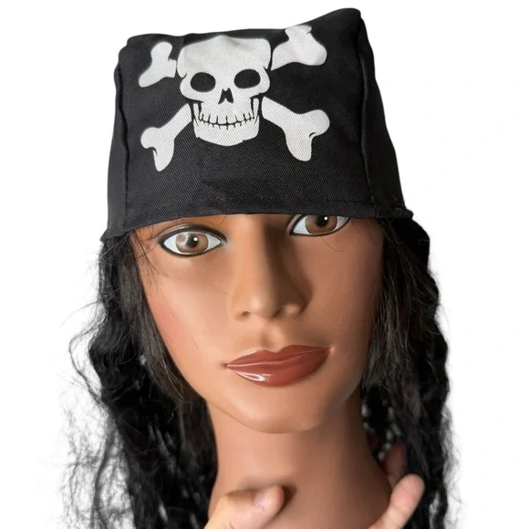 Black‎ Pirate Skull Bandana