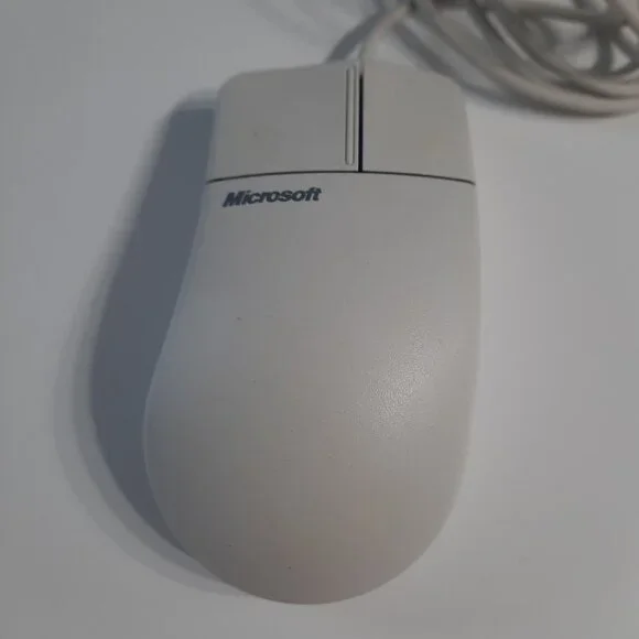 Vintage Microsoft PS/2 Wired Roller Ball Mouse Part No. 93633 Beige