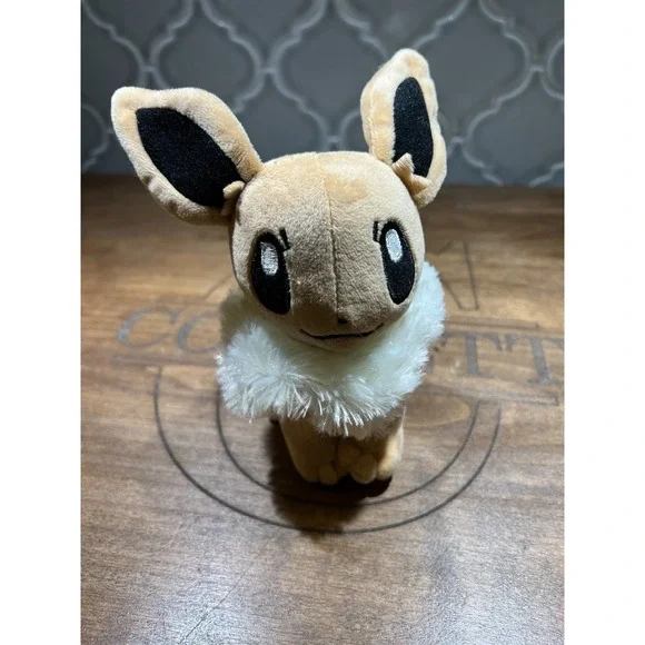 Eevee‎ Pokémon 7 inch Plush Takara Tomy Stuffed Animal Plush