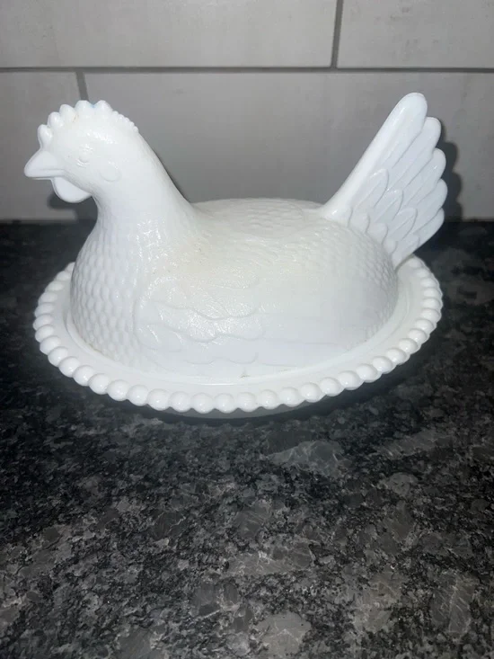 Indiana Glass White Milk Glass Hen on Nest Decorative Butter Dish.