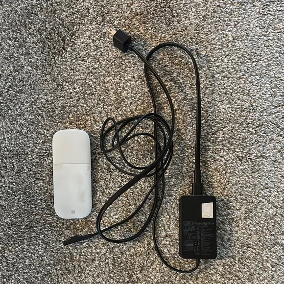 Microsoft Arc Mouse with Charger