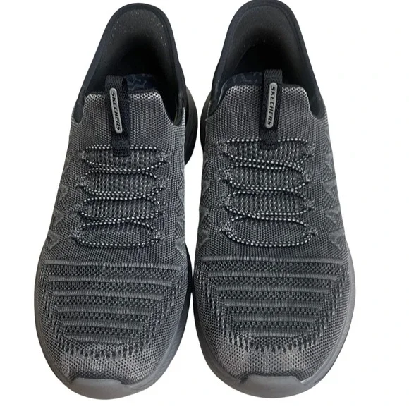 Skechers Slip-ins Hands Free Mens 10 Black Grey Knit Walking Sneakers new DEFECT