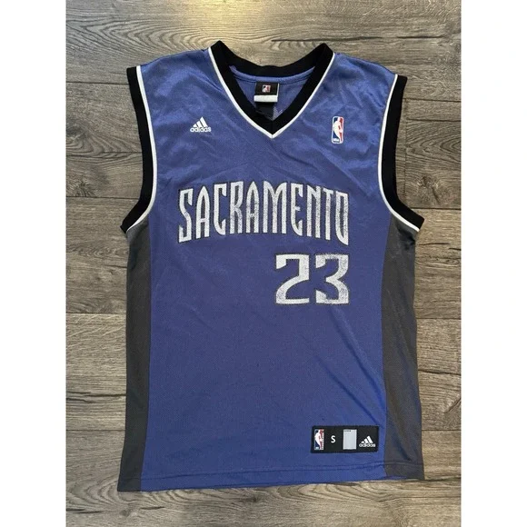 Adidas Sacramento Kings Jersey Adult Small Purple‎ Vintage Y2K NBA