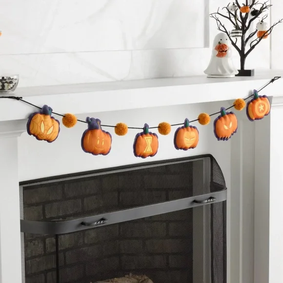 Halloween Marvel Pumpkin Garland