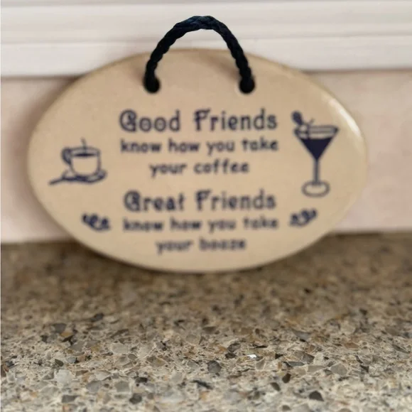 NWT Cream and Black Decorative Accent Plaque