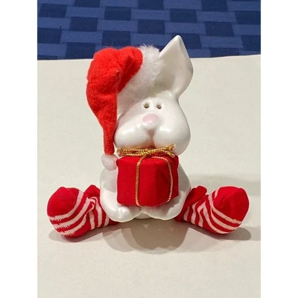 Adorable Vintage Christmas Rabbit 1996