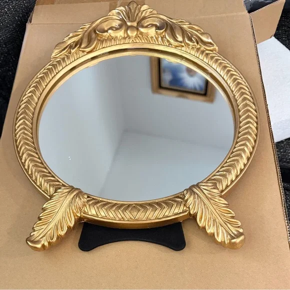 Elegant Gold Leaf Wall Mirror