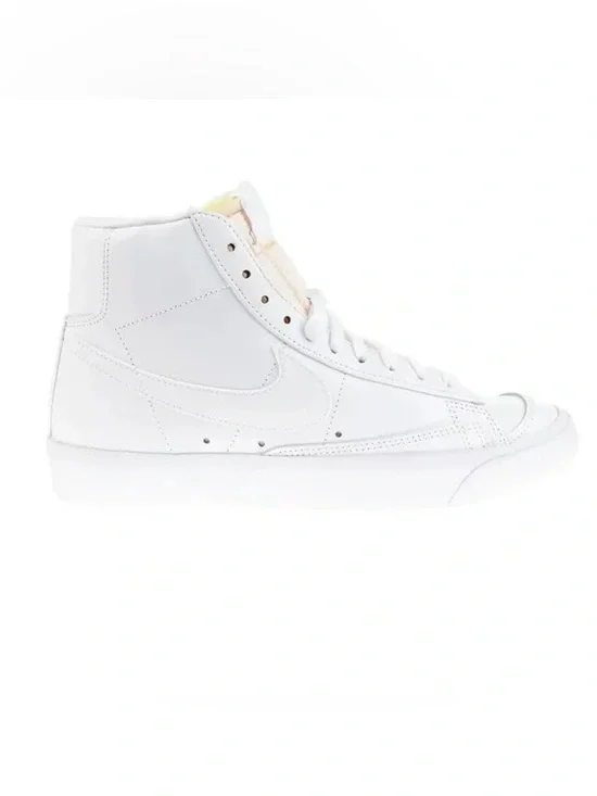 NIKE Blazer 77 white leather mid sneakers- Size 8.5