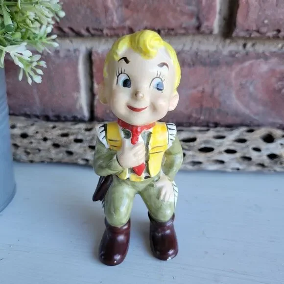 Vintage Kitschy Cowboy Boy Figurine 🤠