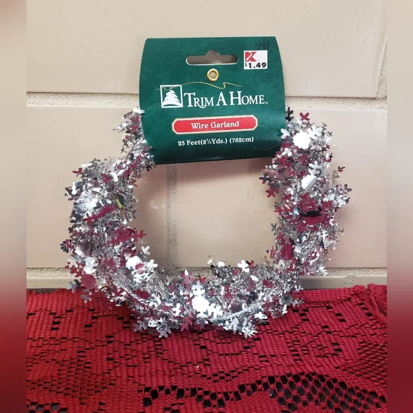 NOS NWT Vintage Kmart Trim A Home Silver Wire Snowflake Garland 25ft