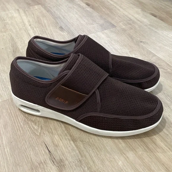 NEW Men’s X-Grip Adjustable Closure Wide Width Diabetic Walking Shoes