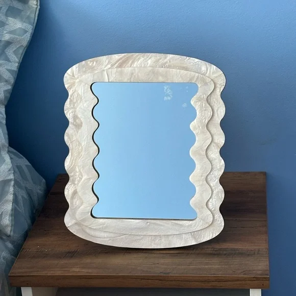 {SHEIN} Scalloped Cream Colored Mirror