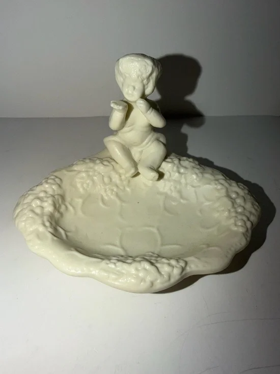 Vintage Matte Bisque Porcelain Cherub Soap Dish