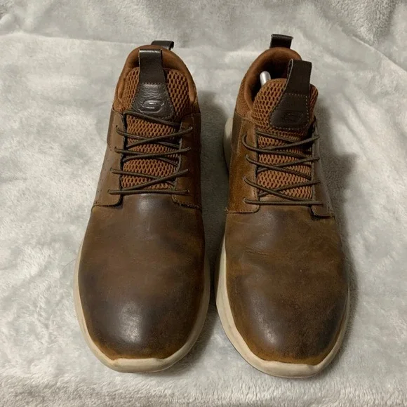Skechers Slip Ins Brown Leather Sneakers Mens 9.5 Classic Fit Air‎ Cooled