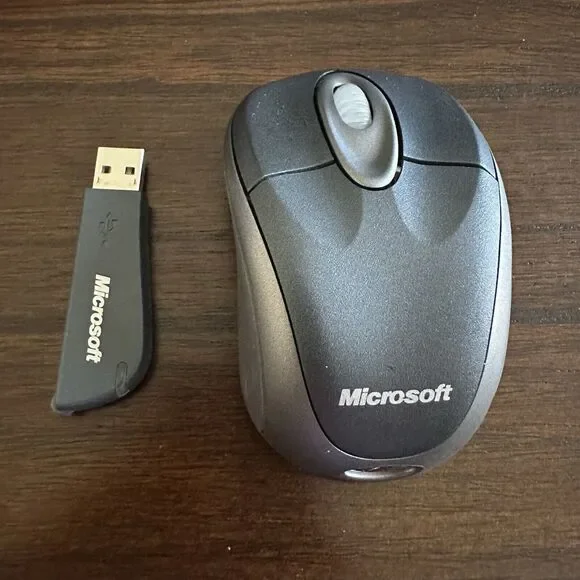 Microsoft Wireless Notebook Optical Mouse 3000 1056 & USB Receiver v2.0 1051