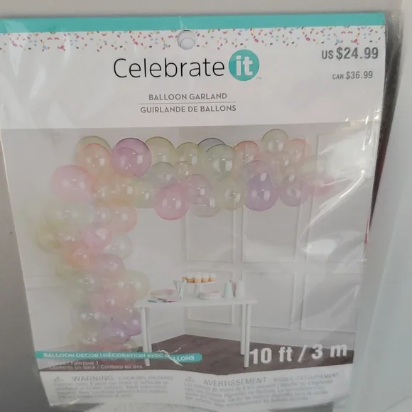 CELEBRATE IT BALLOON GARLAND
