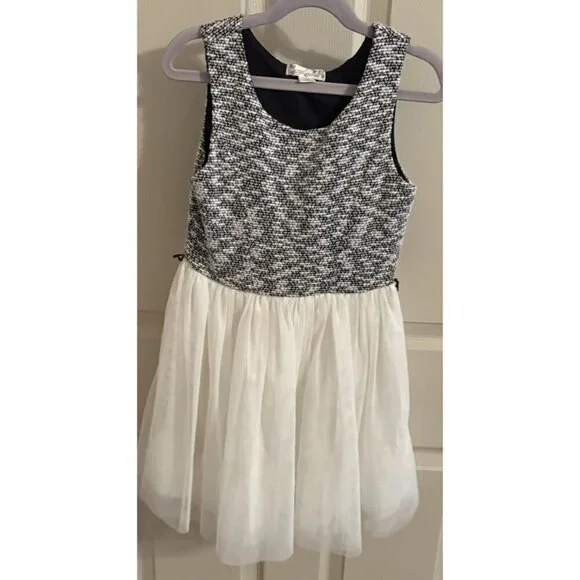 Knitworks Girls Dress Size 10 Black White Sleeveless Layered Skirt