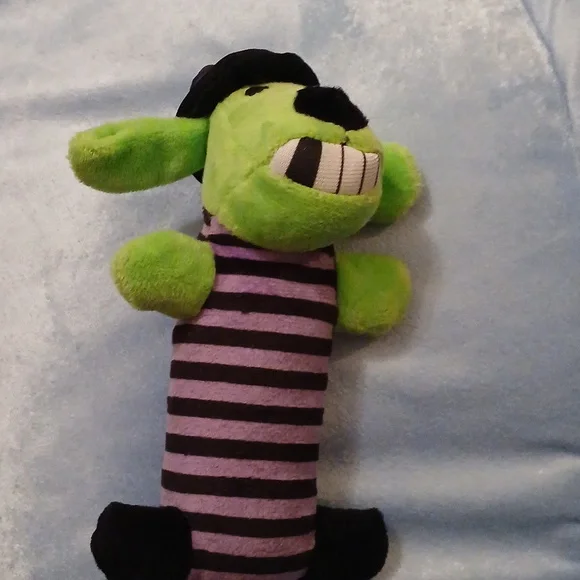 2/$5Wallace Worm