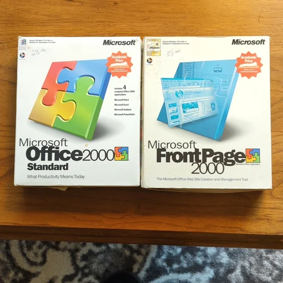Microsoft Office 2000 and Microsoft Front Page 2000.