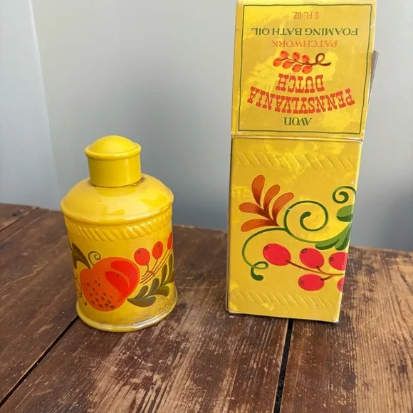 💚Avon Vintage Yellow Pennsylvania Dutch Bath Oil Set