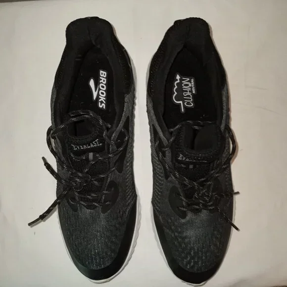 EVERLAST MENS SNEAKERS RUNNING SIZE 13 BLACK WHITE