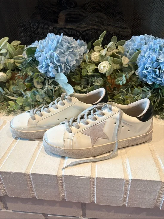 White Leather Sneakers with Star Accent
