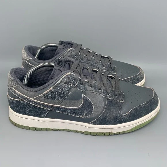 Nike Dunk Low Retro PRM Gray Halloween‎ Skate Shoes DQ7681‑001 Men's Sz 10