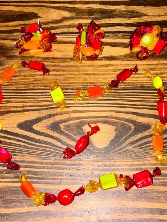 RARE Festive Vintage ChristmasCandy Garland & Candy Picks