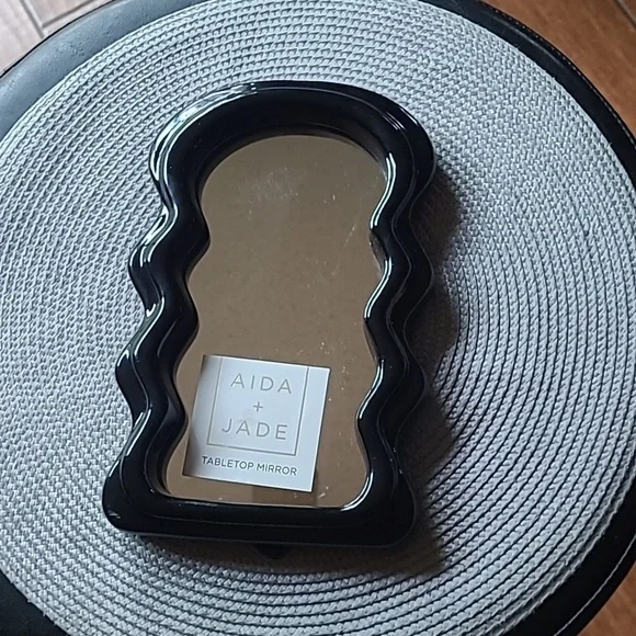 Aida + Jade Tabletop Mirror