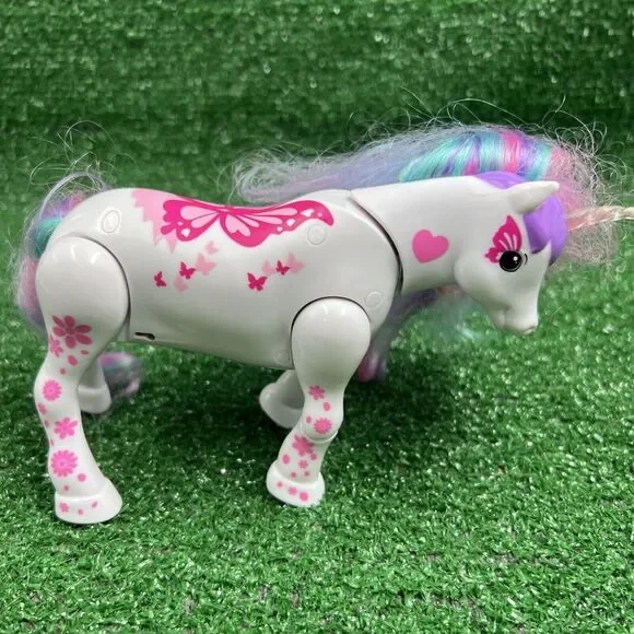 Little Live Pets Dancing Unicorn Neighs Lights Up Plays Music by Moose Toy Works