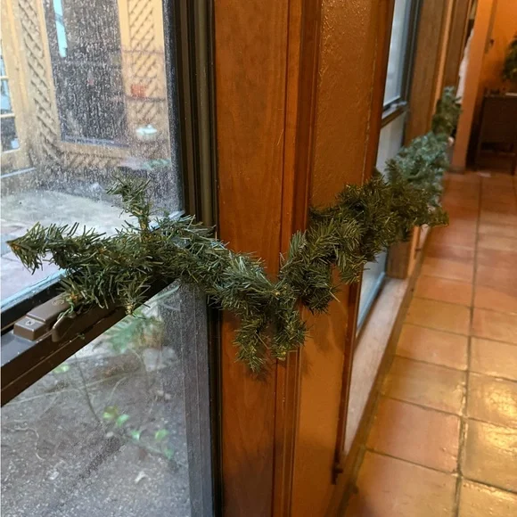 Green Holiday Garland