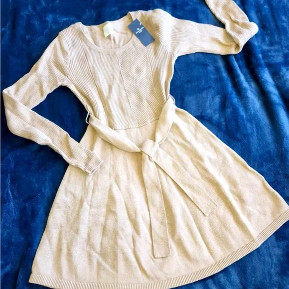 Abercrombie Kids Ribbed Belt Dress size 11/12 NWT