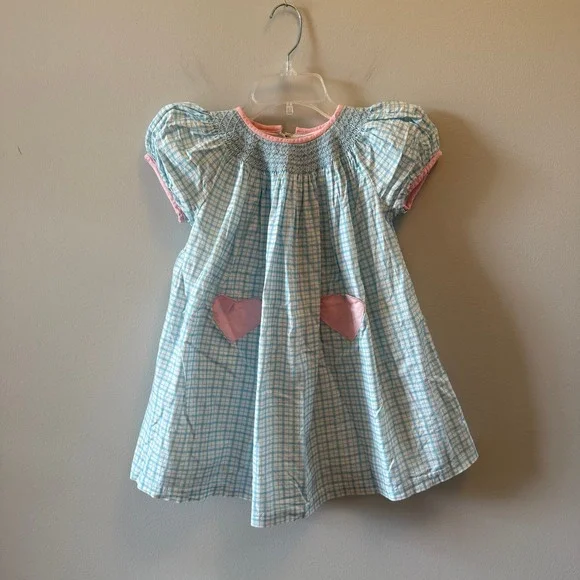 Dondolo Smocked Blue Plaid Dress with Heart Pockets Girls Size 6