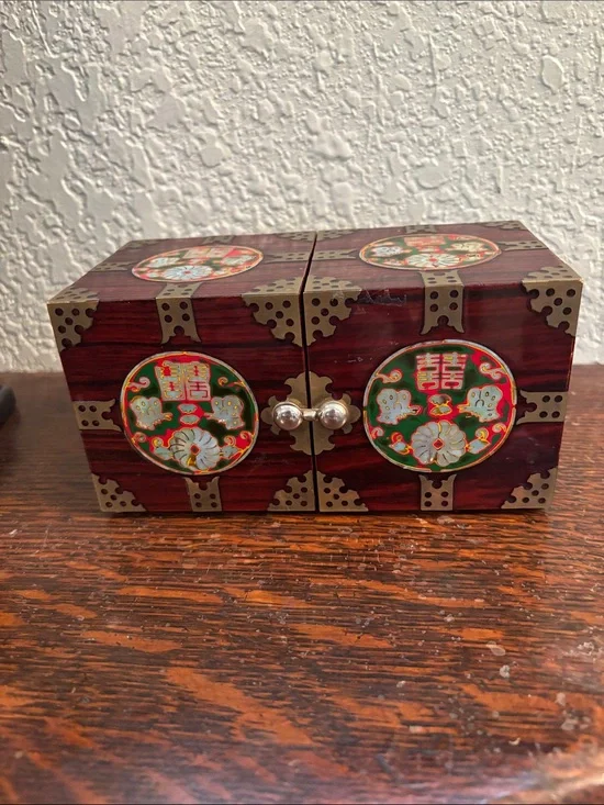 Korean Decorative Mini Cabinet with Chinese Double Happiness Symbol”