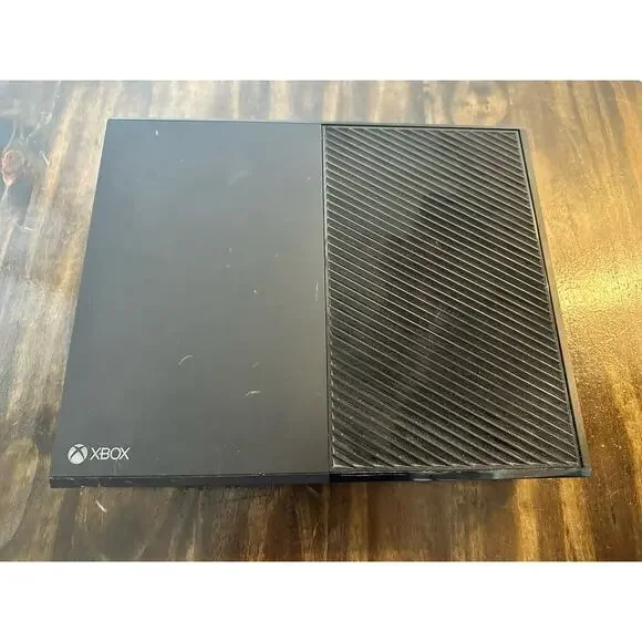 Microsoft Xbox One 500GB Console Only *Not Tested*